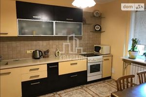 Здається в оренду кімната 82 кв. м у Києві