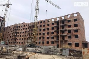 Продається 3-кімнатна квартира 120.63 кв. м у Хмельницькому
