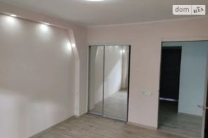 Продается 3-комнатная квартира 63 кв. м в Днепре