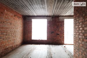 Продается 2-комнатная квартира 62.5 кв. м в Ивано-Франковске