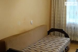 Здається в оренду кімната 33 кв. м у Львові