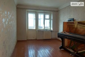 Продается 2-комнатная квартира 45 кв. м в Херсоне