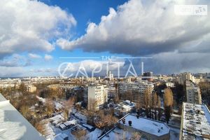 Продается 4-комнатная квартира 136 кв. м в Киеве