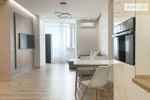 Продается 2-комнатная квартира 72 кв. м в Днепре