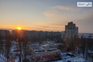 Продается 2-комнатная квартира 52 кв. м в Херсоне