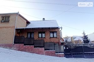 Продается дом на 2 этажа 200 кв. м с беседкой