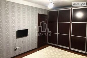 Сдается в аренду 1-комнатная квартира 30 кв. м в Киеве