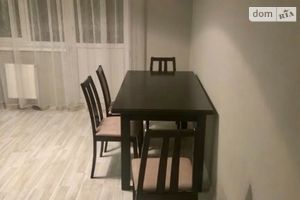 Сдается в аренду 1-комнатная квартира 52 кв. м в Ровно