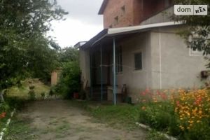 Продается 3-комнатная квартира 68 кв. м в Волочиске