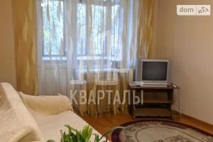 Сдается в аренду 1-комнатная квартира 36 кв. м в Киеве
