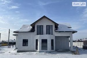 Продається будинок 2 поверховий 250 кв. м з ділянкою