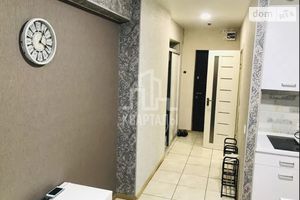 Сдается в аренду 1-комнатная квартира 25 кв. м в Киеве