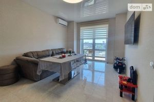 Продается 3-комнатная квартира 80 кв. м в Днепре