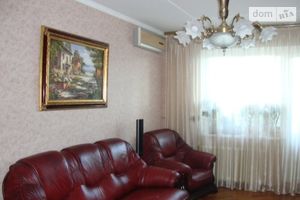 Продается 3-комнатная квартира 83 кв. м в Николаеве