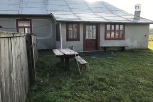 Продается одноэтажный дом 84 кв. м с гаражом