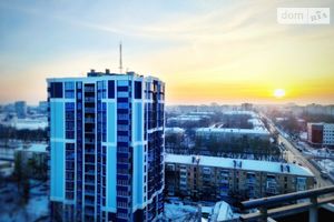 Продается 2-комнатная квартира 71.58 кв. м в Чернигове