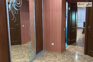 Продається 3-кімнатна квартира 70 кв. м у Гайсині