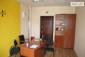 Здається в оренду приміщення вільного призначення 16.3 кв. м в 4-поверховій будівлі