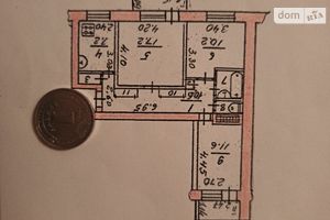 Продается 3-комнатная квартира 66 кв. м в Чернигове