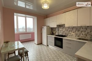 Продается 2-комнатная квартира 65 кв. м в Житомире