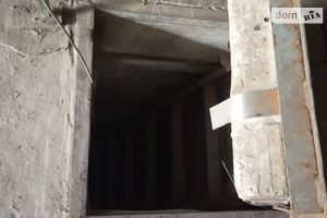 Здається в оренду бокс в гаражному комплексі під легкове авто на 25 кв. м