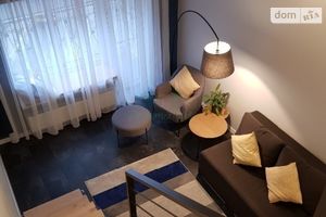Продается 2-комнатная квартира 75 кв. м в Ирпене