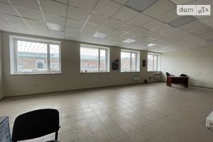Продається об'єкт сфери послуг 300 кв. м в 2-поверховій будівлі