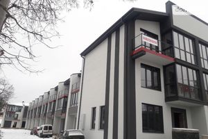 Продается часть дома 45 кв. м с балконом