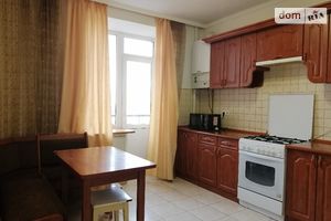 Сдается в аренду 3-комнатная квартира 100 кв. м в Тернополе