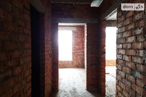 Продается 1-комнатная квартира 38.4 кв. м в Ивано-Франковске