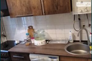 Продається 3-кімнатна квартира 60 кв. м у Хмельницькому