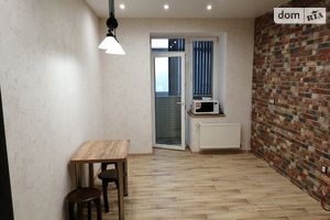 Продается 2-комнатная квартира 72 кв. м в Николаеве
