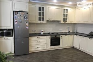 Продается 3-комнатная квартира 115 кв. м в Виннице