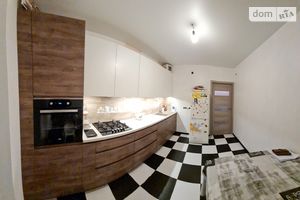 Продається 1-кімнатна квартира 43 кв. м у Рівному
