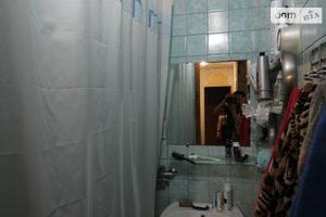 Продается 3-комнатная квартира 63 кв. м в Днепре