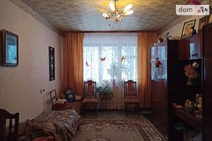 Продается 4-комнатная квартира 80 кв. м в Одессе