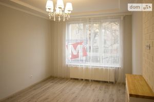 Продается 2-комнатная квартира 63.4 кв. м в Ивано-Франковске