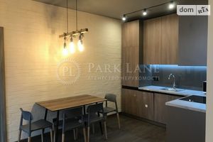 Продается 3-комнатная квартира 64 кв. м в Киеве