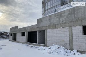 Продается 3-комнатная квартира 102 кв. м в Луцке