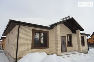 Продается одноэтажный дом 115 кв. м с беседкой