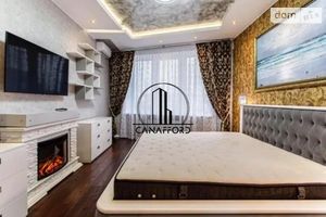 Сдается в аренду 1-комнатная квартира 56 кв. м в Киеве