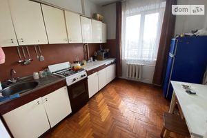 Продается 2-комнатная квартира 52 кв. м в Тернополе