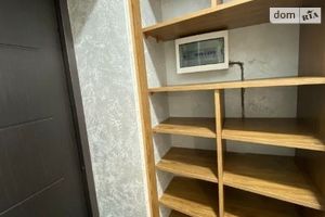 Продается 1-комнатная квартира 24 кв. м в Ровно