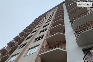 Продається 2-кімнатна квартира 82.63 кв. м у Одесі