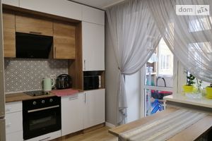 Продается 1-комнатная квартира 38 кв. м в Тернополе
