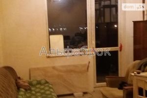 Продается 1-комнатная квартира 26 кв. м в Киеве