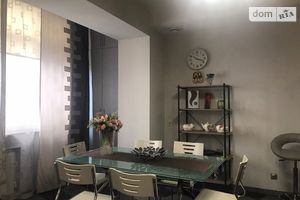Сдается в аренду 3-комнатная квартира 108 кв. м в Днепре