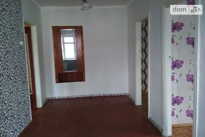 Продається 3-кімнатна квартира 41 кв. м у Іллінцях