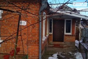 Продається одноповерховий будинок 95 кв. м с басейном
