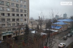 Продається 1-кімнатна квартира 38 кв. м у Дніпрі